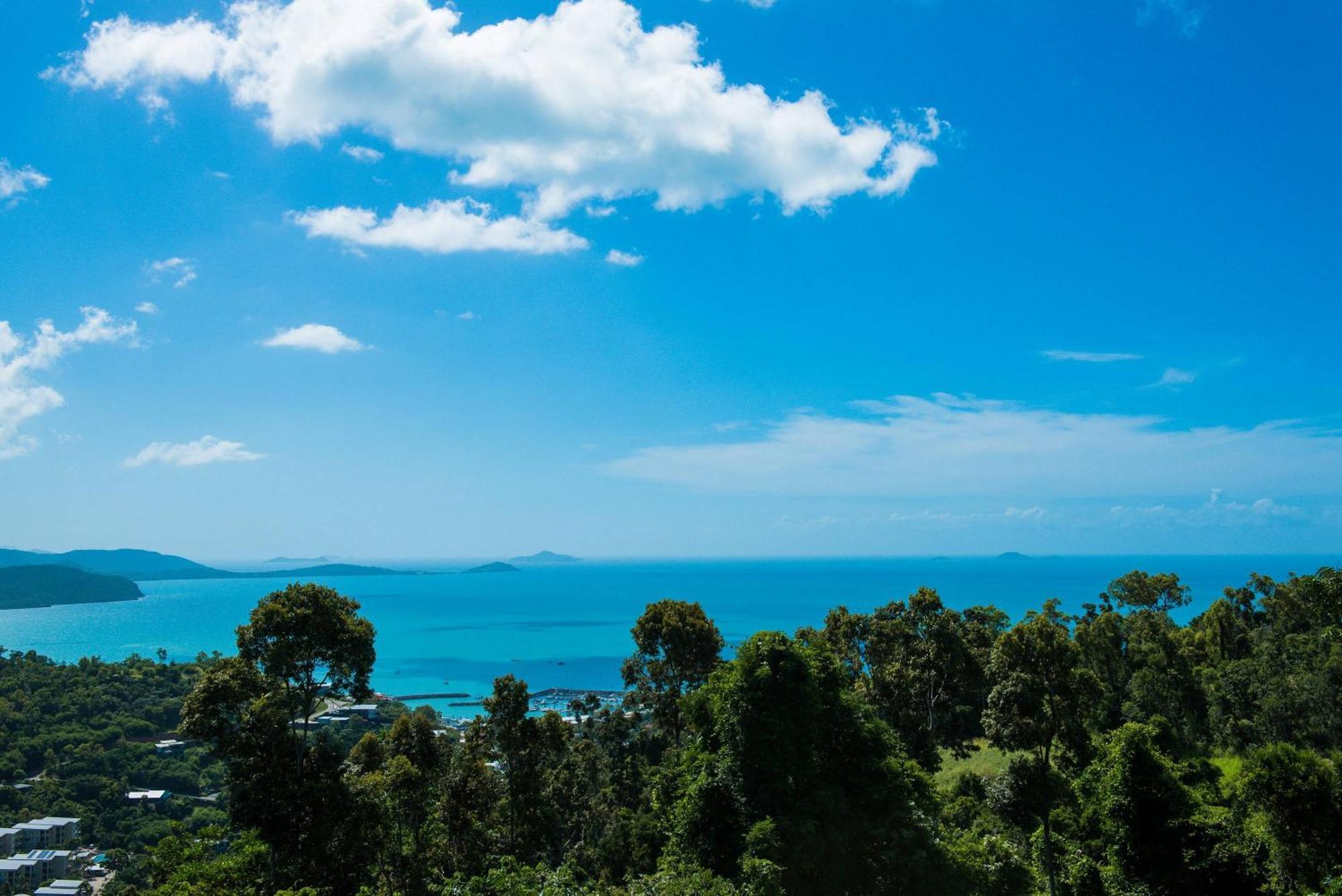 'Nine Islands' Airlie Beach Luxury Holiday Home With Ocean Views Zewnętrze zdjęcie